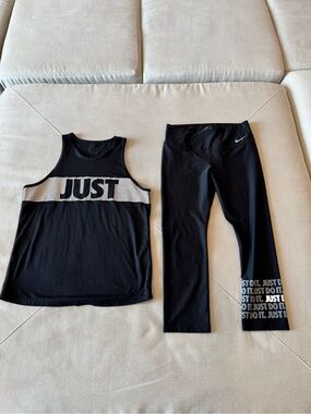 Nike Black Cropped Leggings and Tank Top Set with 'JUST DO IT' Graphic